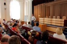 Перше засідання нової Громадської ради при МОН