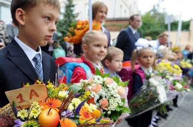 Столиця прийняла майже 6,5 тисяч дітей-переселенців