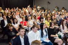 Школа помічника депутата: початок політичної кар’єри