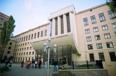 Унікальний центр світлотехніки в ХНУМГ ім. Бекетова