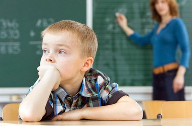 У Києві хочуть спрямувати гроші за школярами