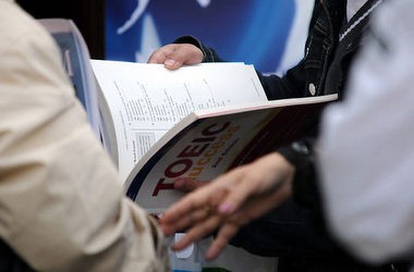 Учителів іноземної заохочуватимуть до розвитку