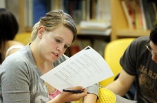 УЦОЯО розпочав розробку дворівневих тестів