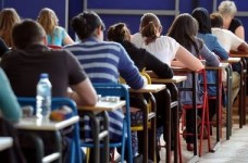 24 квітня випускники складуть тест з української мови 