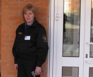 Київські школи залишилися без охорони