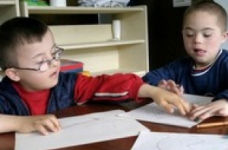 Вакарчук: Діти з особливими потребами мають навчатися спільно з іншими