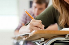 У ВР хочуть "оживити" минулорічні сертифікати ЗНО