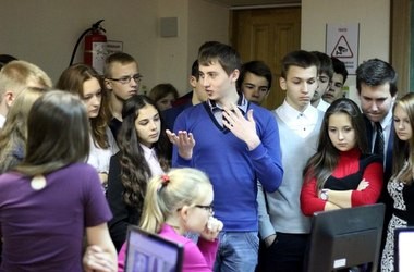 Обери професію разом із "PROF CAMP"