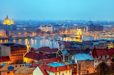 Угорщина може надати українцям 100 місць у ВНЗ