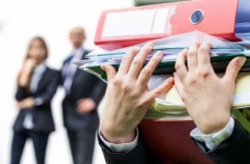 Модель управління освітою є тоталітарною, - Полянський