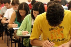 Правила ЗНО порушували навіть медалісти