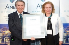 На дипломах МВА випускників МІМ-Київ стоятиме акредитація AMBA