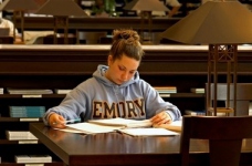 Виші мають внести зміни до правил прийому