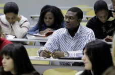 МОН надало роз’яснення щодо зарахування іноземців