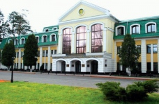 МОН припинило вибори ректора університету ДПС