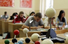 Учителів ознайомлять з новим обладнанням