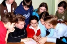 Маже всі столичні школярі планують продовжити навчання у вузах