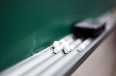 Виготовлення атестатів передано Інституту МОН