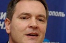 Колесниченко: Попытка запретить русский язык в школах уголовно наказуема