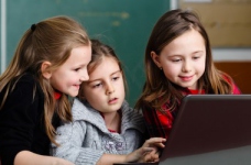 МОН залучить учителів до розробки програм