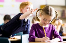 МОН розпочинає розвантаження програм