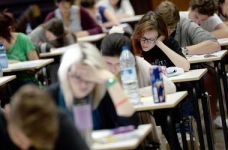 Визначено результати ЗНО з трьох предметів