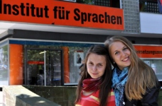 Навчайтеся і розвивайтеся разом з ПУЕТ