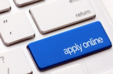 У перший день абітурієнти подали 100 тисяч заяв