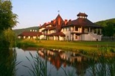 Який відпочинок чекає на студентів у Карпатах