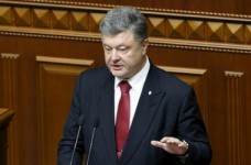 Порошенко проти скасування стипендій