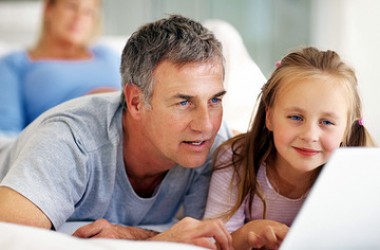 Канікули за кордоном: як підготувати дитину