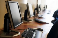 Комп'ютери з КНР отримають ліцензійні програми