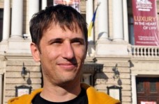 Cуд зобов'язав уряд підняти зарплати бюджетникам