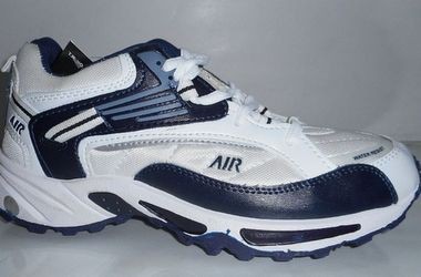 Дитяче спортивне взуття — як вибрати