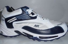 Дитяче спортивне взуття — як вибрати