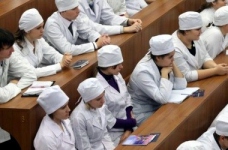Випускники-медики самі обиратимуть місце роботи