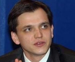 Ю. Павленко закликає до зміцнення родини та сімейних традицій