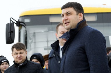 Наш пріоритет – український вчитель, - Гройсман