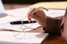 Про доплату за перевірку робіт із мови у коледжі