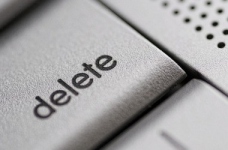 "Дисергейт" закликає відкликати 3-х членів НАЗЯВО