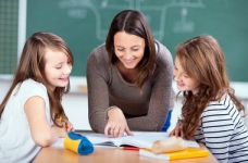 Гриневич: змінювати програми мають учителі-практики