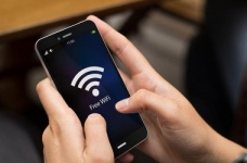 Чи потрібнен у школі доступ до мережі Wi-Fi?