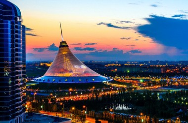 Казахстан надає українцям стипендії на навчання