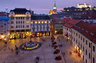 Словаччина надає стипендії на навчання