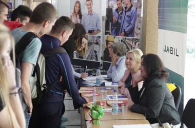 В УжНУ відбувся ярмарок «День кар’єри ЄС»