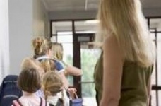 Освітяни отримають зарплату за період карантину