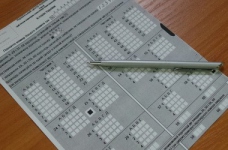 За лаштунками ЗНО: як готують і перевіряють тести