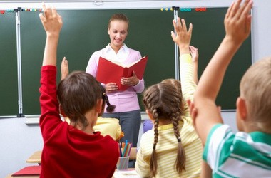 Учителів найменше цінують у Києві, – дослідження