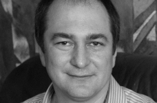 С. Терно: хто буде переучувати півмільйона вчителів?