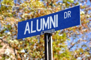 Університети пишаються своїми випускниками